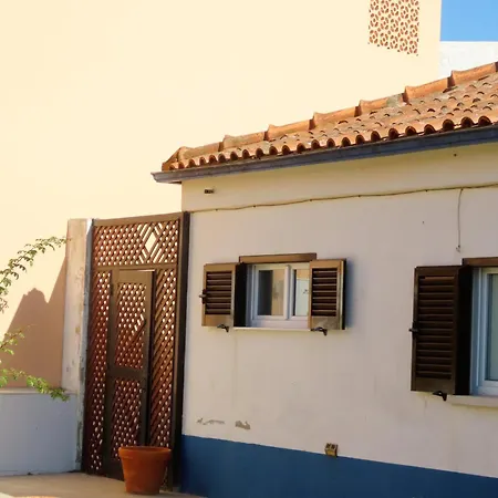 Casa Do Portao Azul - Espadarte Apartment
